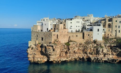 POLIGNANO premiata da Booking.com 